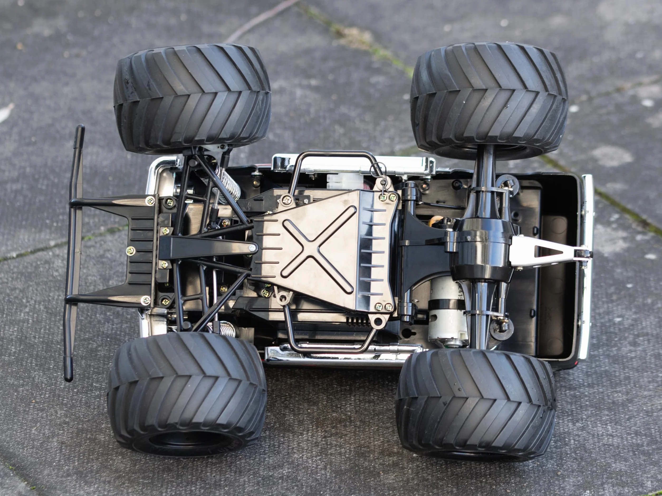 Tamiya Lunch Box - Giocattoli di Telecomando (29 cm, 38,5 cm, 22,5 cm, AA) Nero