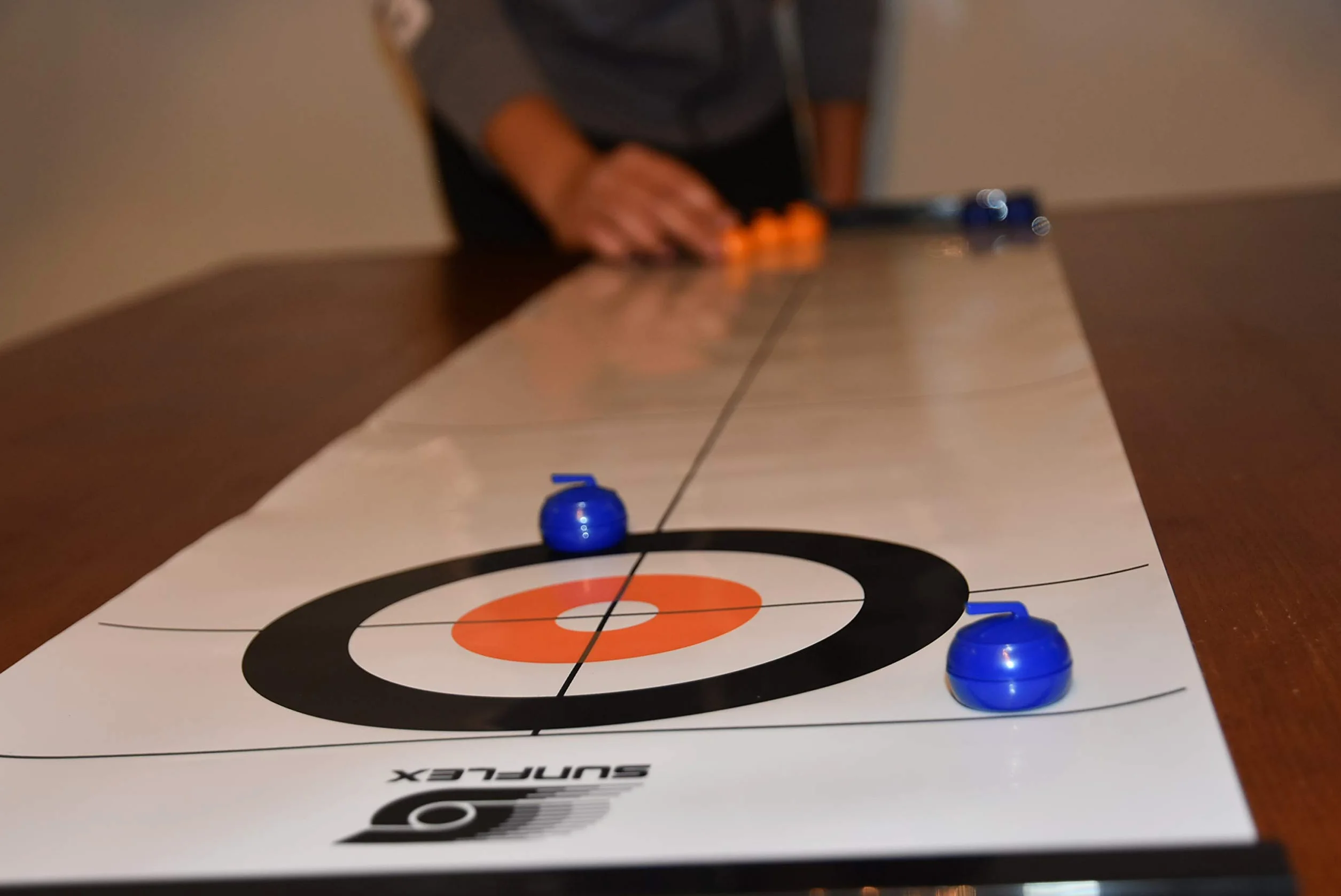 Sunflex Mini gioco da bowling da tavolo, mini gioco di bowling per tutte le età, bambini e adulti, portatile, include 6 perni, 2 dischi scorrevoli per palle da bowling e 1 tappetino liscio da 120 cm x