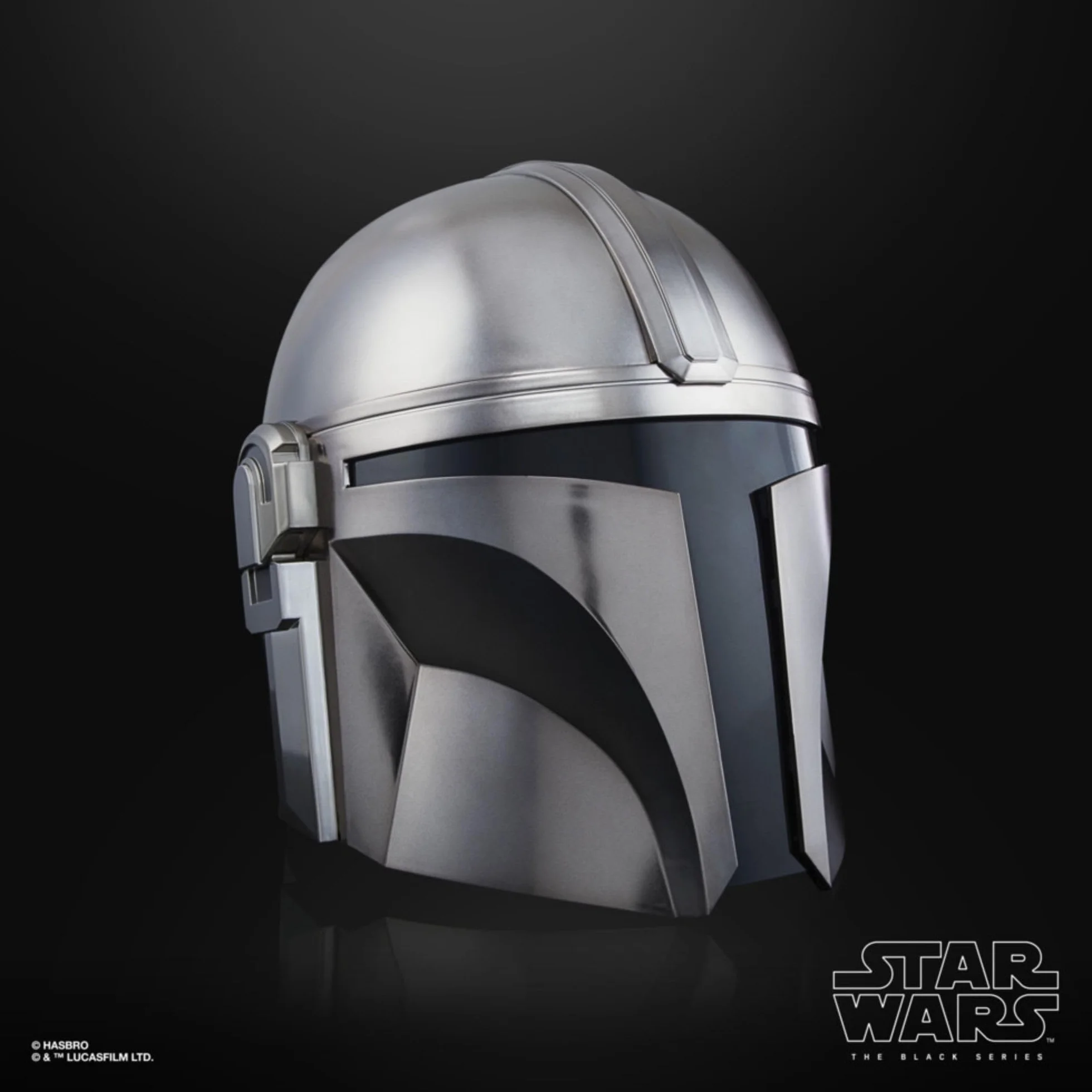 Star Wars Hasbro, The Black Series - The Mandalorian, Casco Elettronico da Collezione per Giochi di Ruolo, Ottima Idea Regalo, Giocattoli per Ragazzi e Ragazze dai 14 Anni in Su