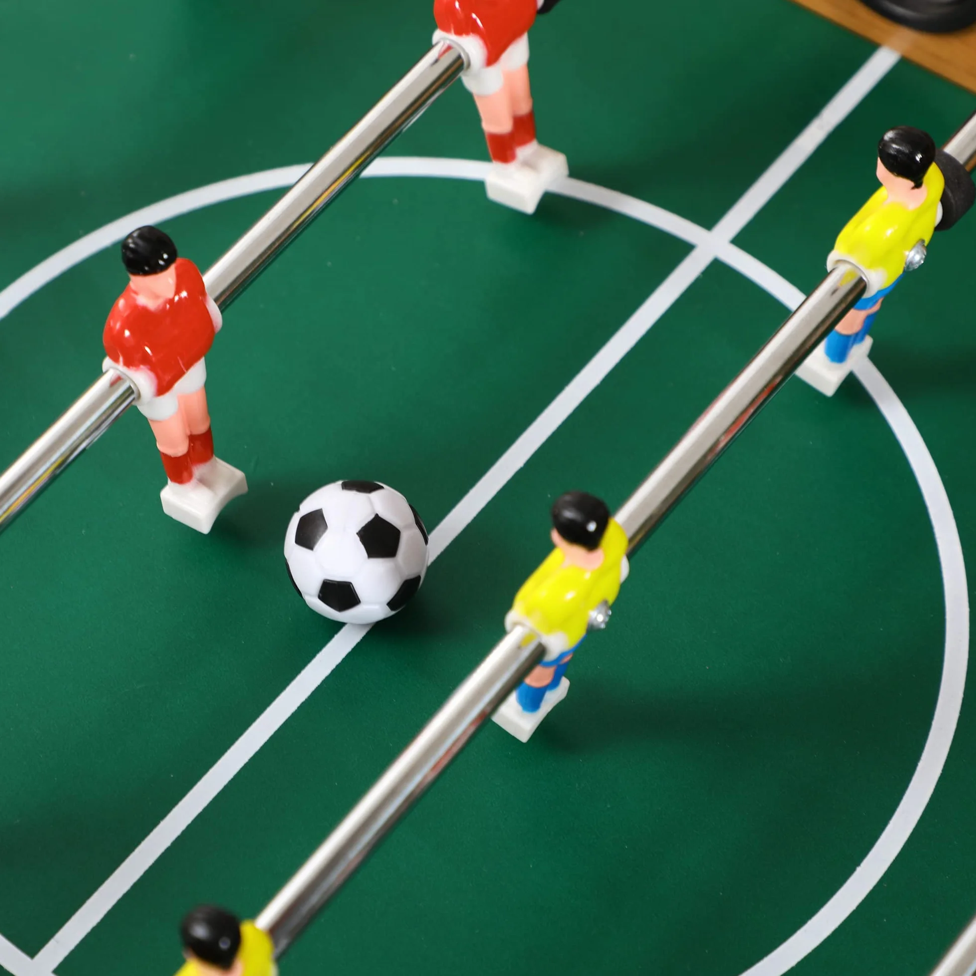 HOMCOM Calcio Balilla Pieghevole Compatto in Legno, Biliardino Salvaspazio con 6 Aste, 18 Giocatori e Segnapunti, 69x37x70cm