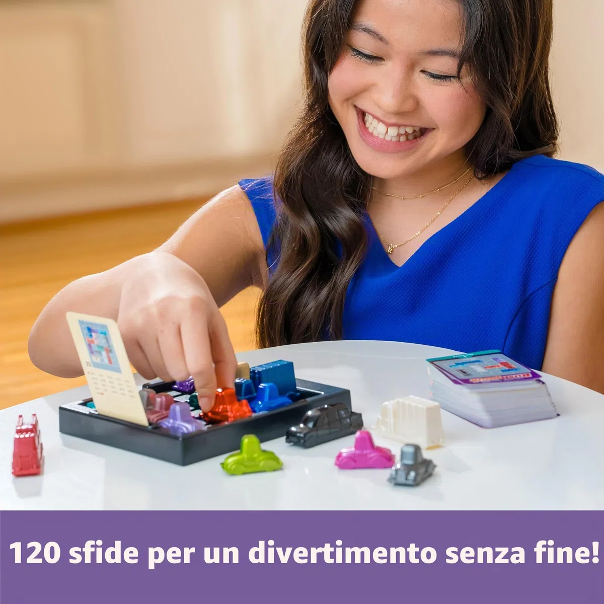 ThinkFun - Rush Hour Gioco Deluxe | Giochi Da Tavolo per Bambini 120 Sfide | Bambino e Bambina 8 Anni Idee Regalo | Giochi Bambini 8 Anni | Rush Hour Versione Italiana | Idee Regalo