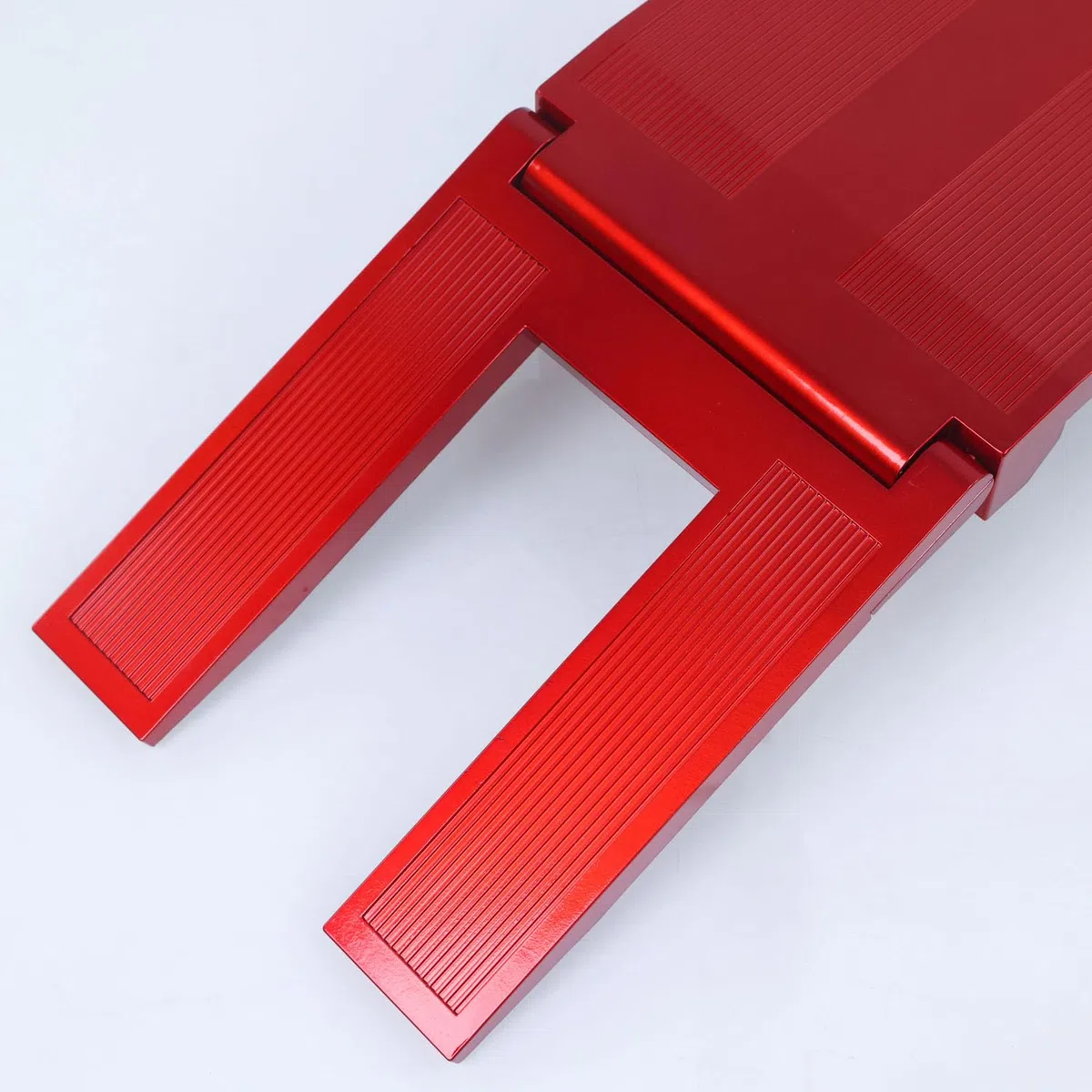 Disponibile a magazzino, semirimorchio in plastica pianale 1502 per 1/18 trattore con telecomando Huina 1501, gambe di supporto elettroniche, pianale posteriore, modello hobby, grado regalo