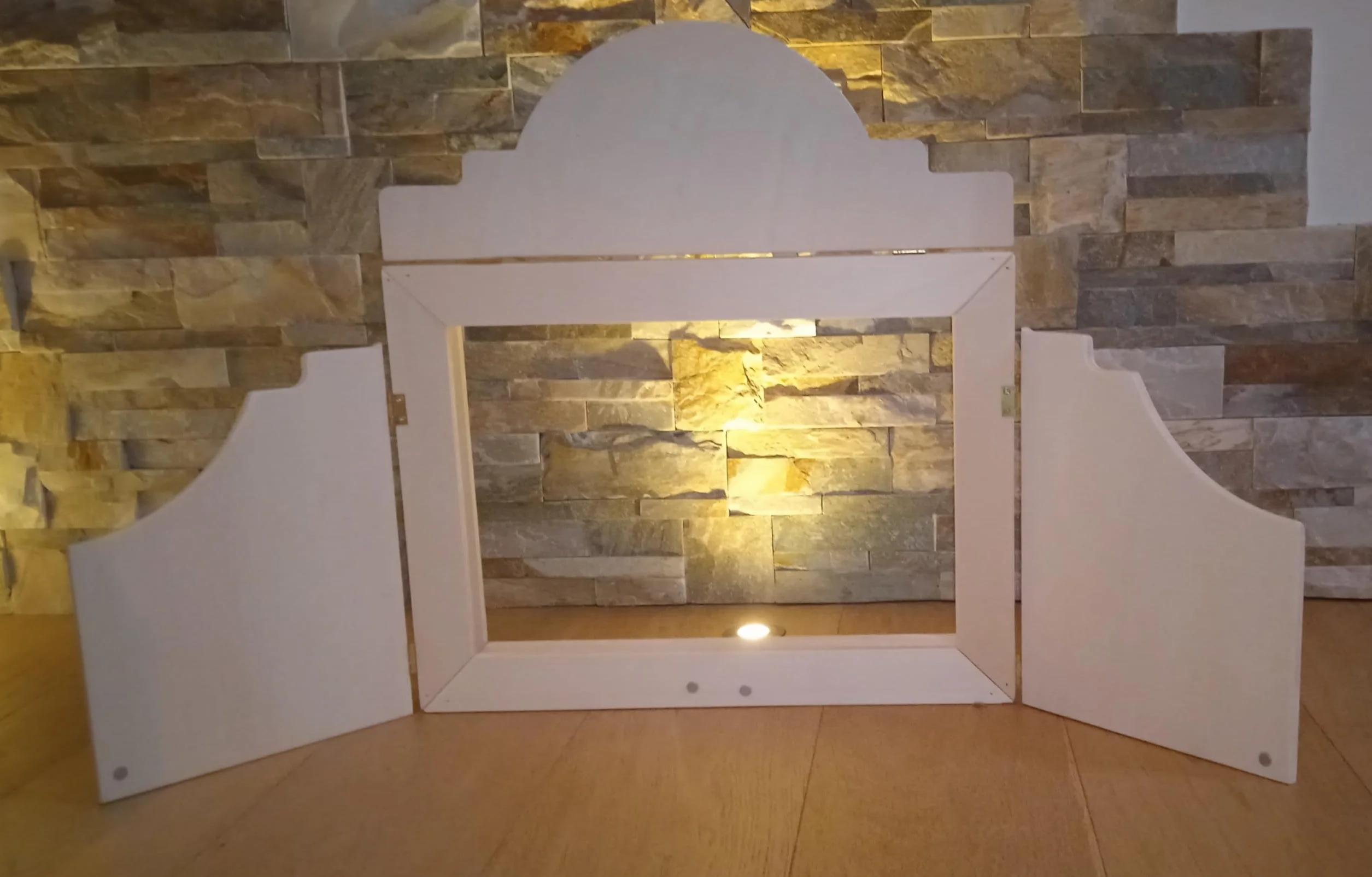 Kamishibai in Legno Formato A3 - Teatrino Butai Portatile a Valigetta - Teatro Giapponese da Tavolo - Regalo educativo Artigianale in Legno Made in Italy