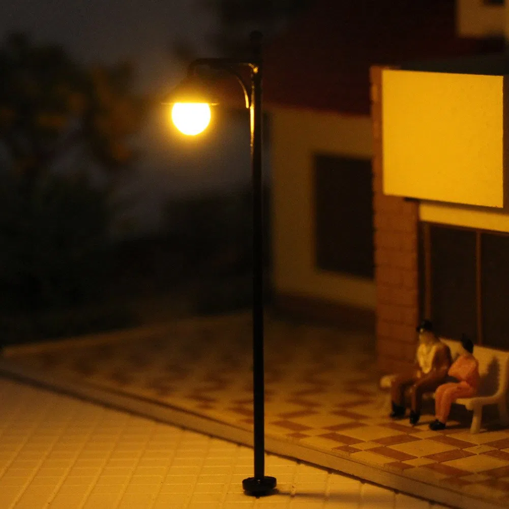 Evemodel LYM22 Model Railway Street Lights HO OO Scale LEDs 10pcs