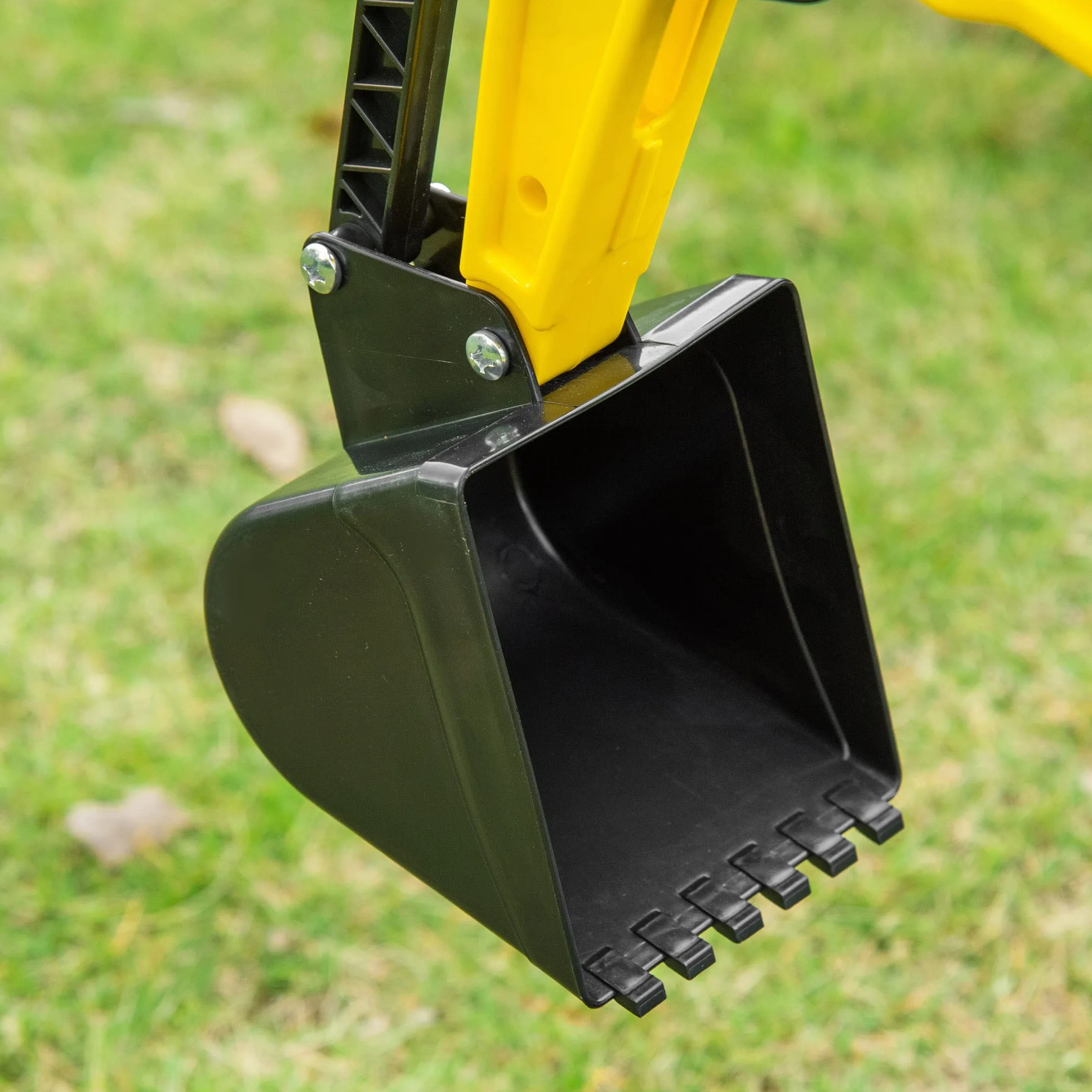 HOMCOM Ruspa Giocattolo Cavalcabile a Pedali per Bambini 3-6 Anni, Escavatore con 4 Ruote, Acciaio e Plastica, 107x42x71 cm, Giallo