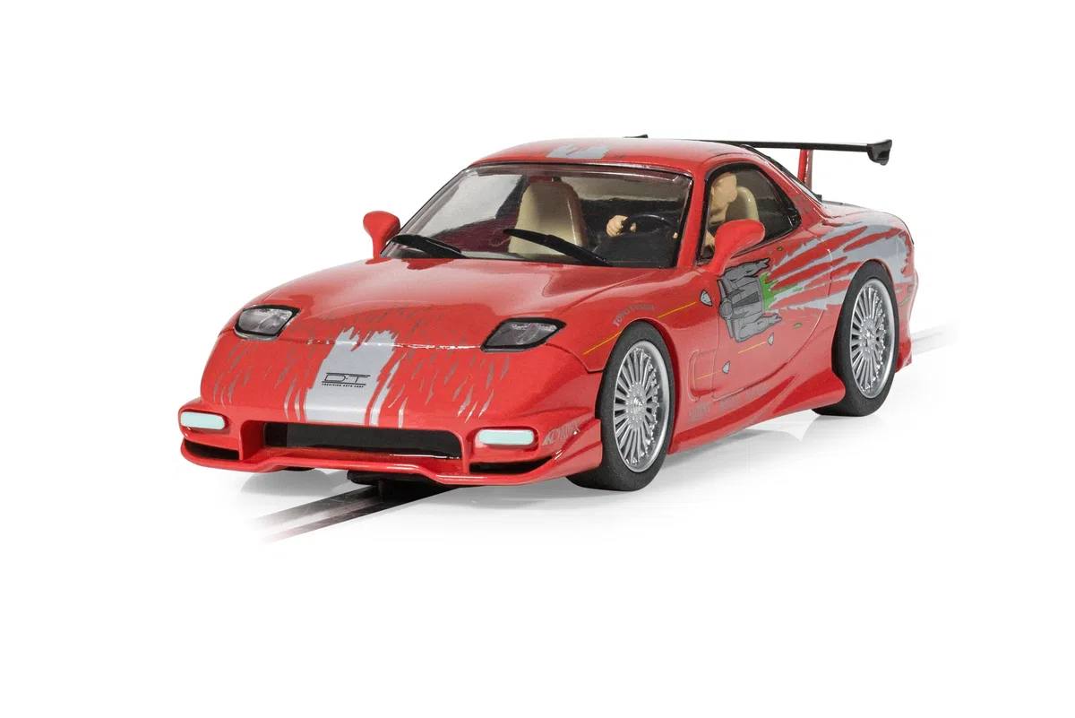 Auto Scalextric - C4592 The Fast And The Furious Mazda RX7, Dom Turetto - Macchinina da slot per piste e set - Idee regalo per bambini e adulti, Accessori Scalextric