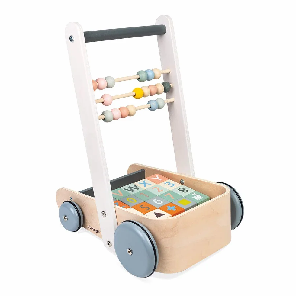 Janod - Carrello ABC Sweet Cocoon - Carrello Primi Passi Didattico in Legno a Spinta - con 20 Cubi Lettere Alfabeto, Numeri e Forme + 3 Stecche Pallottoliere - Vernice Ad Acqua - da 1 Anno, J04408