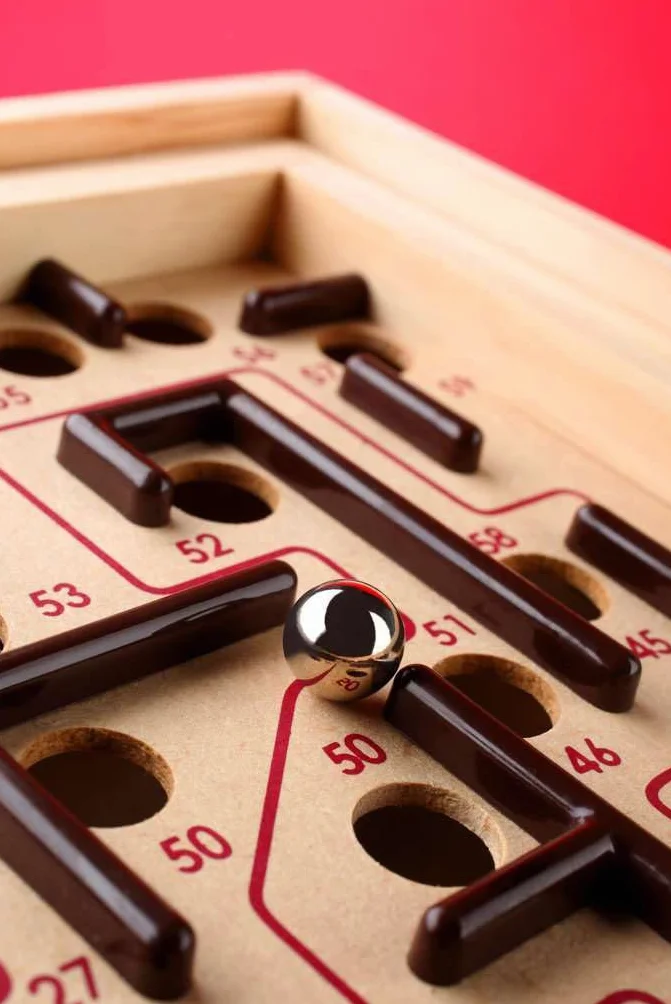 BRIO 34000 Labyrinth - Il classico delle abilità svedesi - Per bambini dai 6 anni in su