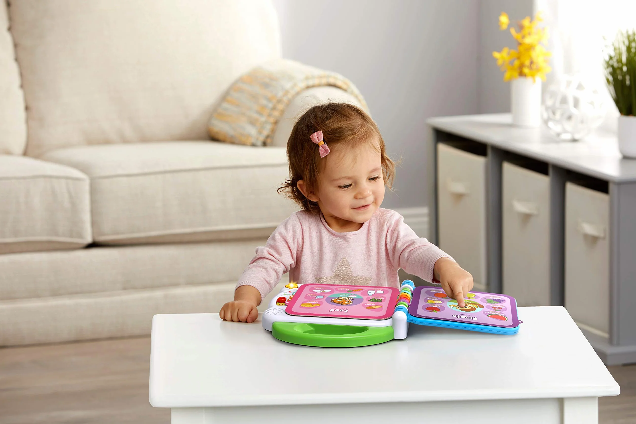 Leapfrog Learning Friends - Libro per bambini con 100 parole, giocattolo educativo e interattivo bilingue | Libro per bambini e bambine di 1, 2, 3, 4+ anni, versione inglese