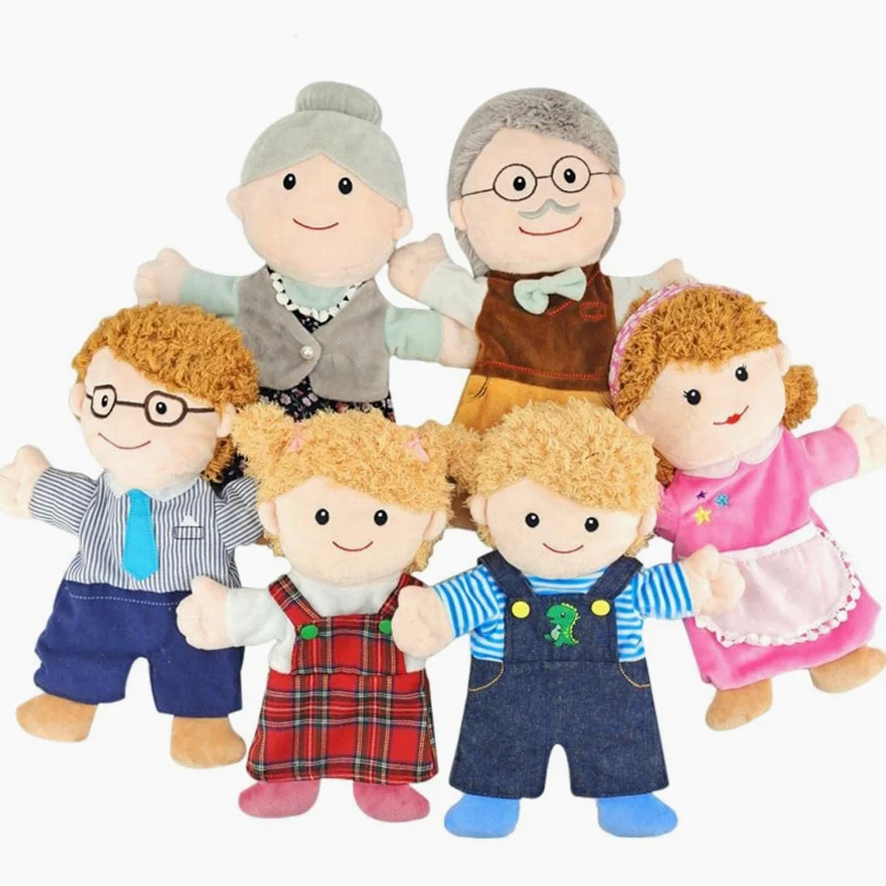 6Pcs Set di Marionette da Mano 11,8 Pollici Morbido Peluche Membri della Famiglia Marionette da Dito Prima Narrazione Educativa per Bambini (Nonno + Nonna + papà + Mamma + Figlio
