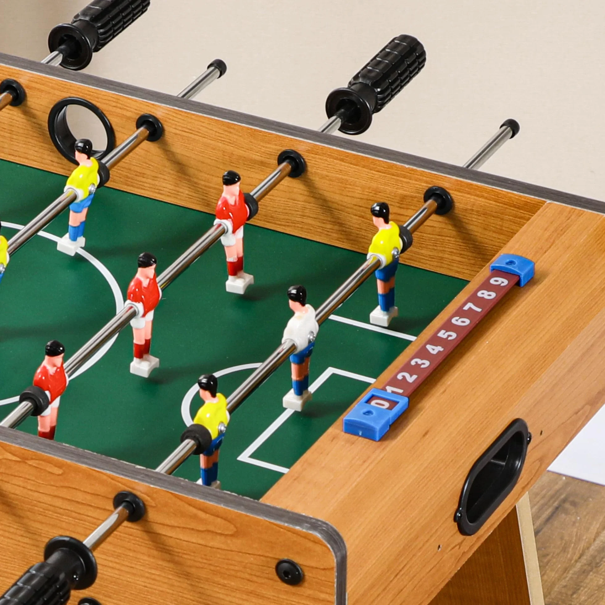 HOMCOM Calcio Balilla Pieghevole Compatto in Legno, Biliardino Salvaspazio con 6 Aste, 18 Giocatori e Segnapunti, 69x37x70cm