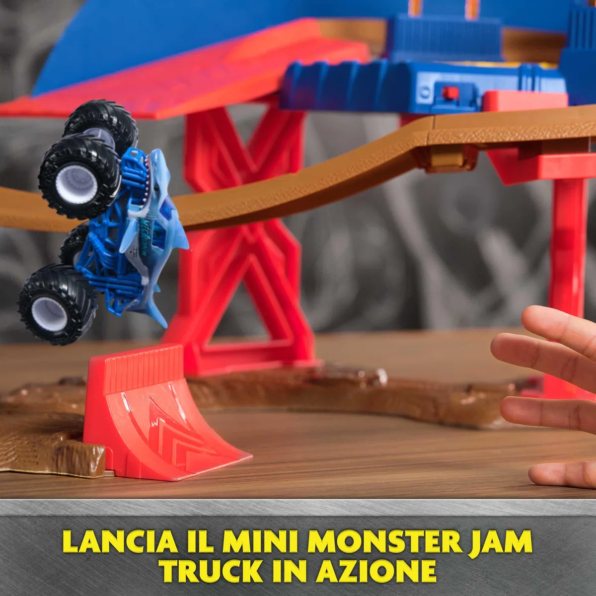 Monster Jam Set Gioco Supercharge Speedway Pista Illuminata World Finals Monster Truck Die-Cast Megalodon El Toro Loco Scala 1:64