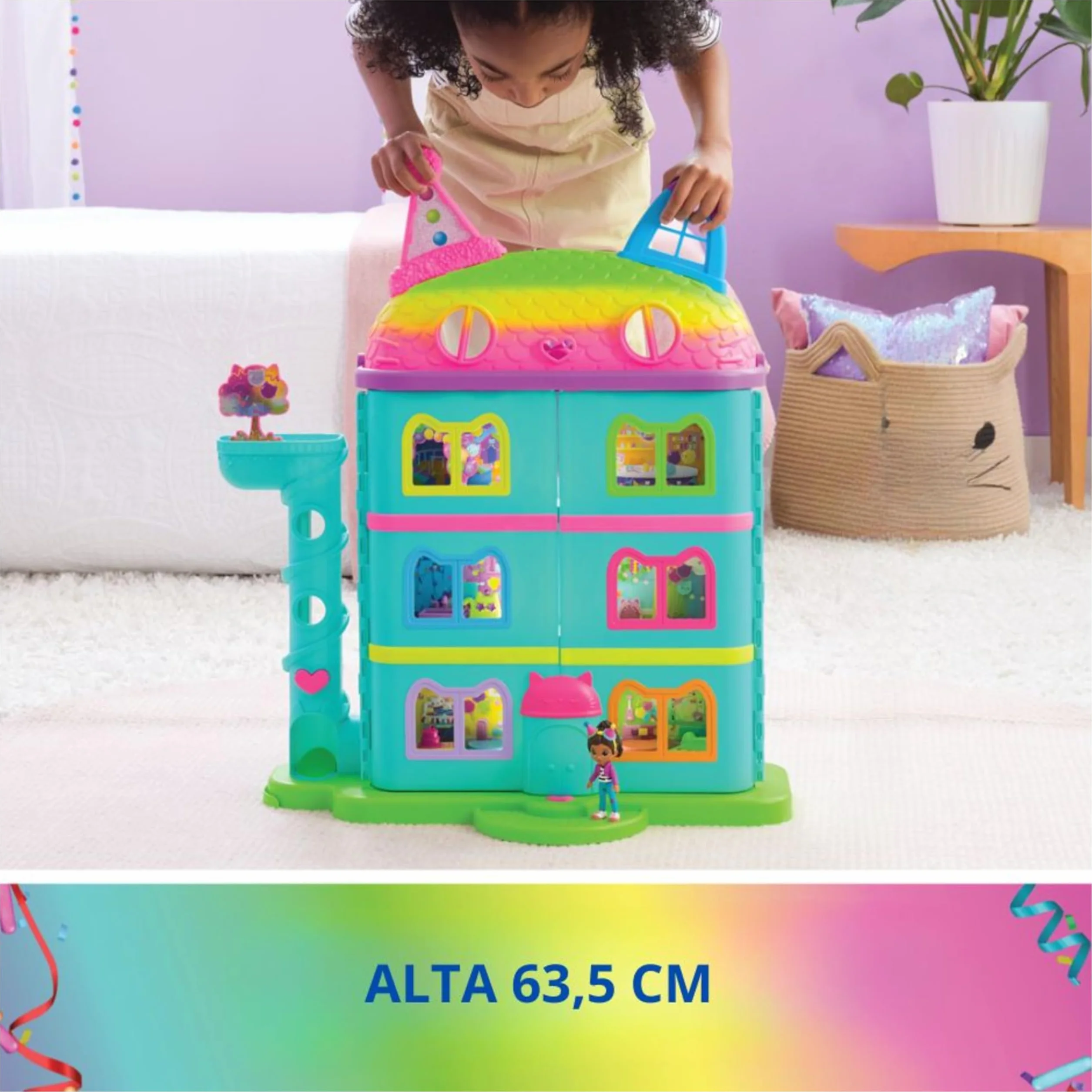 Gabby's Dollhouse, la Casa delle Bambole di Gabby a Tema Festa, 15 Pezzi a Tema Arcobaleno, Personaggi e Mobili per la Casa delle Bambole con Effetti Sonori, Alta 60 cm, 3+ Anni