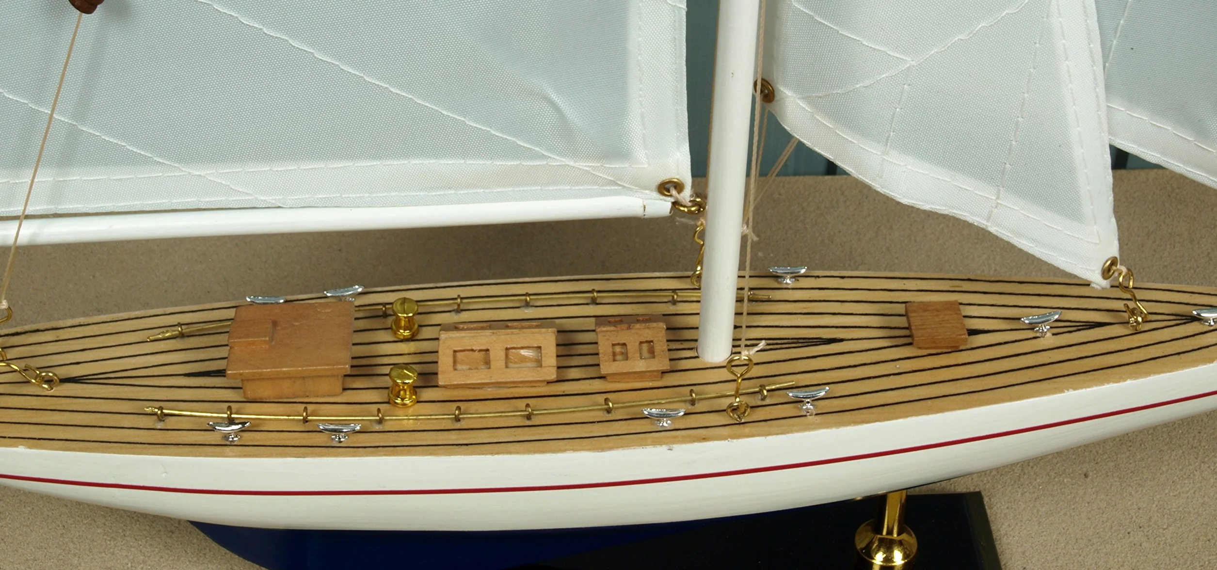 KüstenambienteYoicn Lth Barca a vela in legno