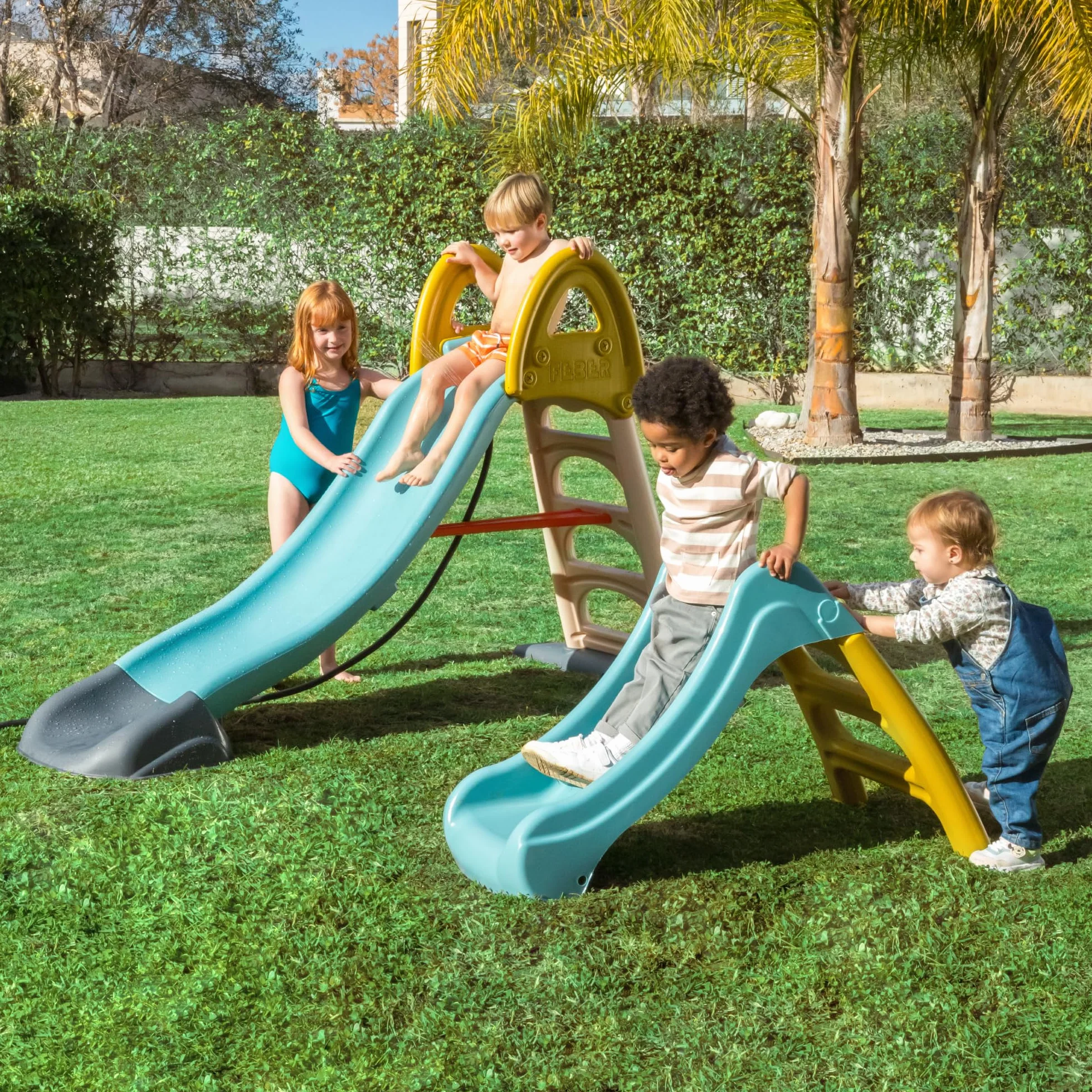 FEBER Mega Casual Water Slide Scivolo Giardino con Tubo Esterno Scale Antiscivolo Colori Resistenti