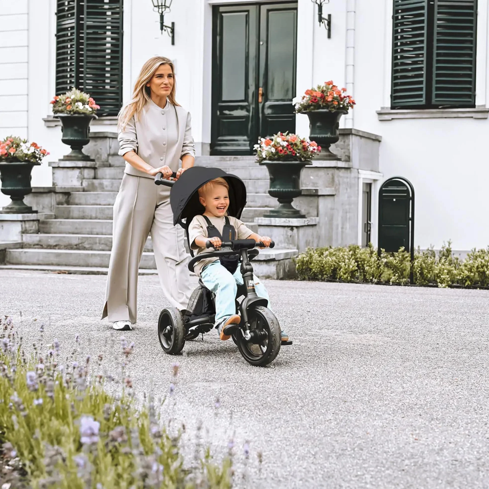 Deryan Explorer Triciclo da 9 Mesi fino a 25 kg – Triciclo per Bambini con Maniglione di Spinta – Sedile Girevole – Tettuccio Estensibile con Protezione Solare – Nero