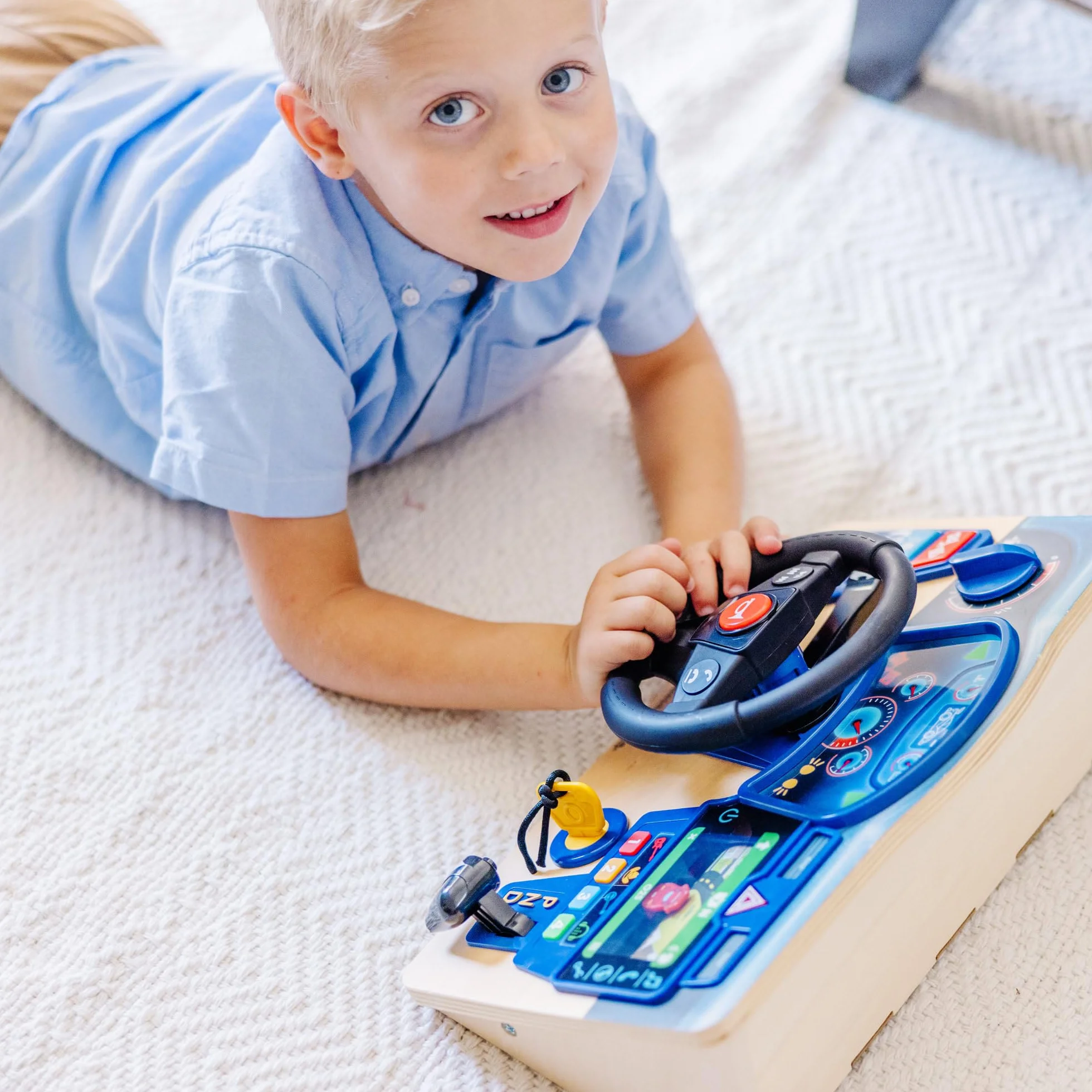 Melissa & Doug Volante Giocattolo per Bambini - Gioco Interattivo con Suoni e Pulsanti Colorati, Simulatore Guida, Regalo Educativo per Bambini e Bambine, 3+ Anni - Certificati FSC