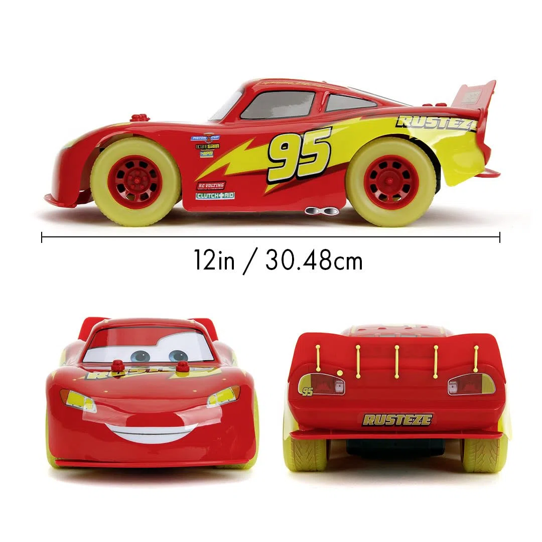 Jada - Disney Cars Glow Racer RC Lightning McQueen scala 1:14, Auto Radiocomandata 31 cm con Luci e Effetti Glow in the Dark, 2,4 GHz, Funzione Turbo, Batteria Ricaricabile USB, +6 Anni, 9335563314R00