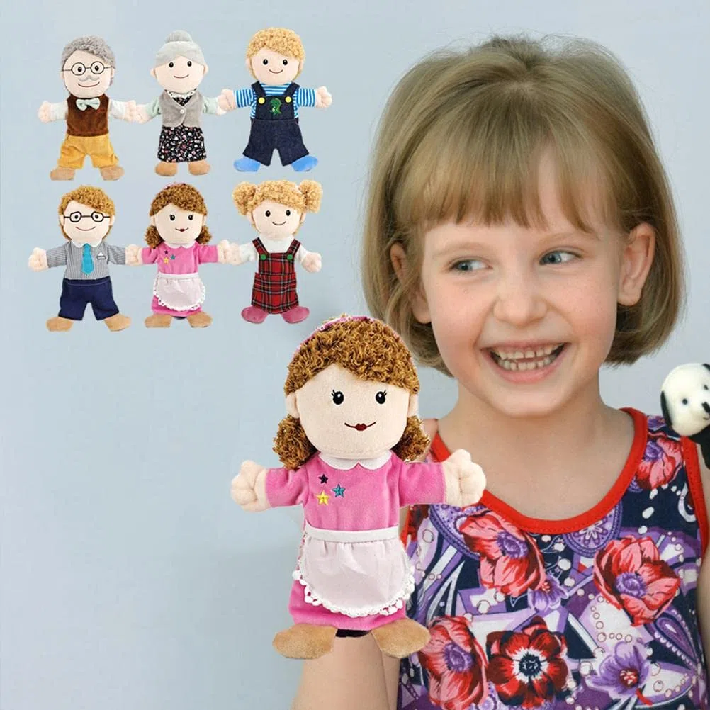 6Pcs Set di Marionette da Mano 11,8 Pollici Morbido Peluche Membri della Famiglia Marionette da Dito Prima Narrazione Educativa per Bambini (Nonno + Nonna + papà + Mamma + Figlio