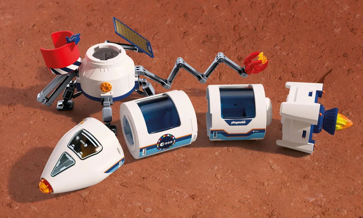 PLAYMOBIL Space ESA Mars Research Rocket | Razzo modulare con rampa di lancio e 2 astronauti | Set di giocattoli spaziali di alta qualità | Per bambini dai 4 anni in su | 72011