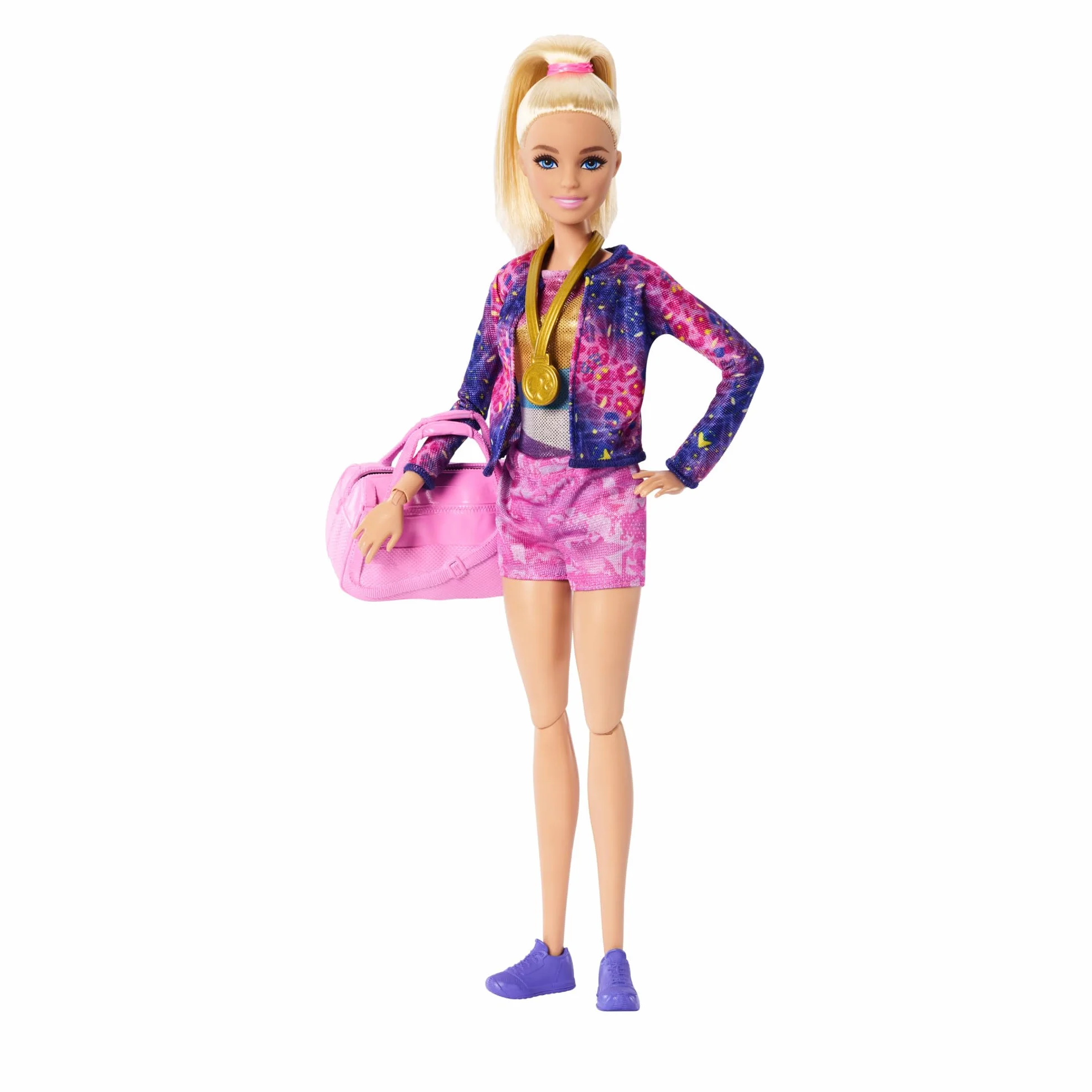 Barbie - Ginnastica Artistica, playset con bambola ginnasta bionda, tuta per il riscaldamento, trave, fermo a C per le acrobazie e 10+ accessori inclusi, giocattolo per bambini, 3+ anni, HRG52