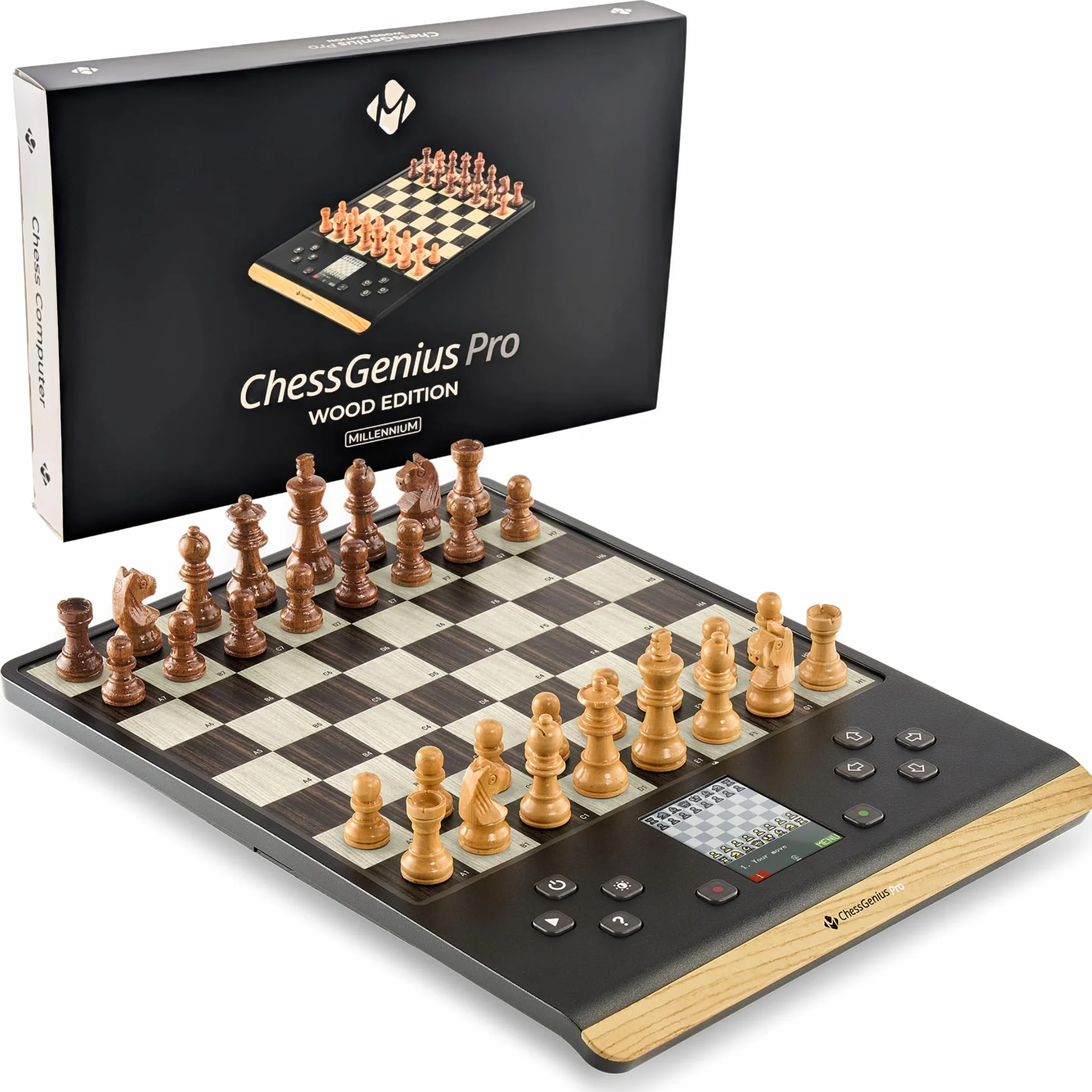 Computer per scacchi MILLENNIUM ChessGenius Pro Wood Edition - Elegante look in legno con pezzi in vero legno, facile da usare, ideale per i giocatori per hobby con funzioni di apprendimento AI