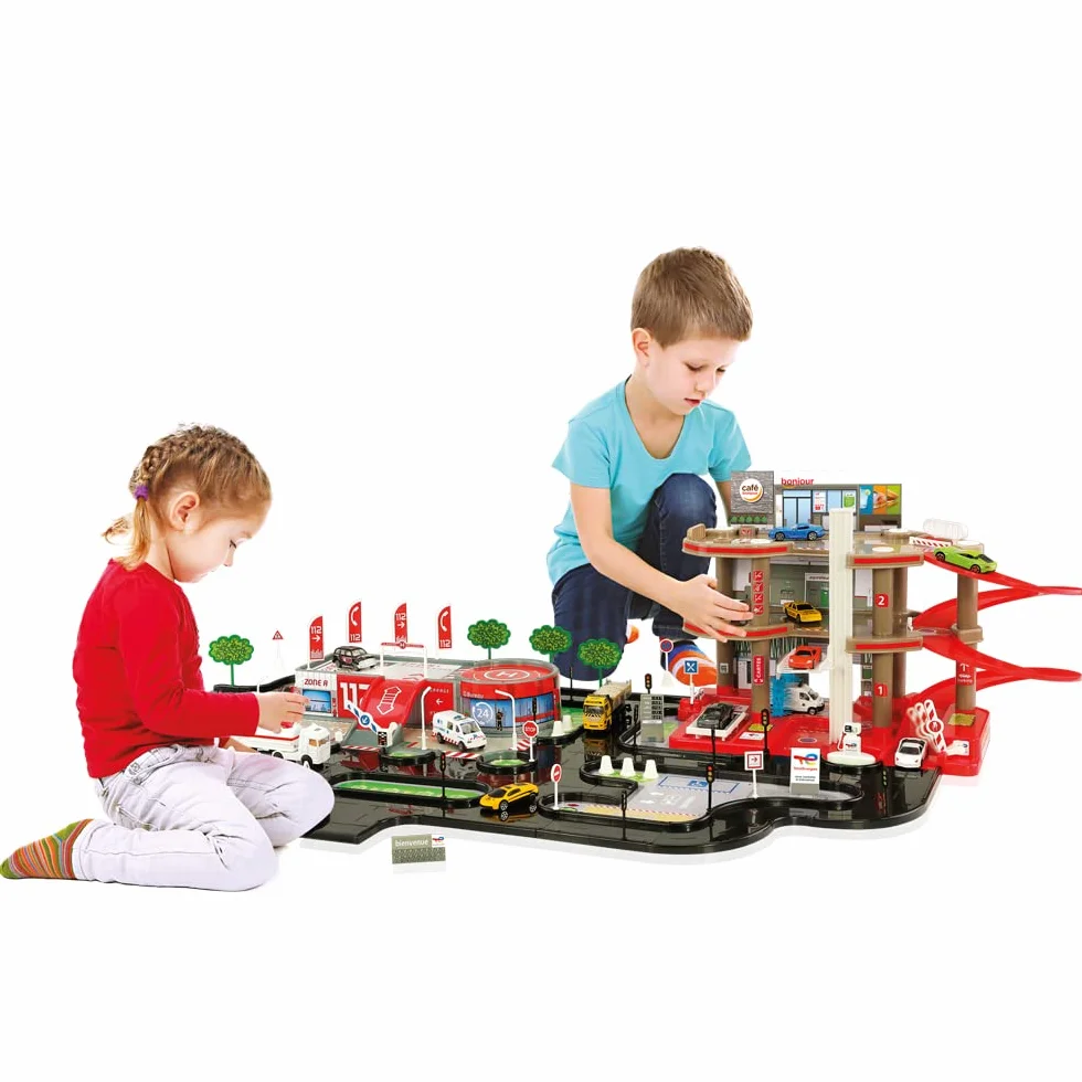 STARLUX - Maxi Garage Totale con 3 Livelli, Piattaforma di Servizio e Circuito di 4 Metri - da 3 Anni - Made in Europe - 401016