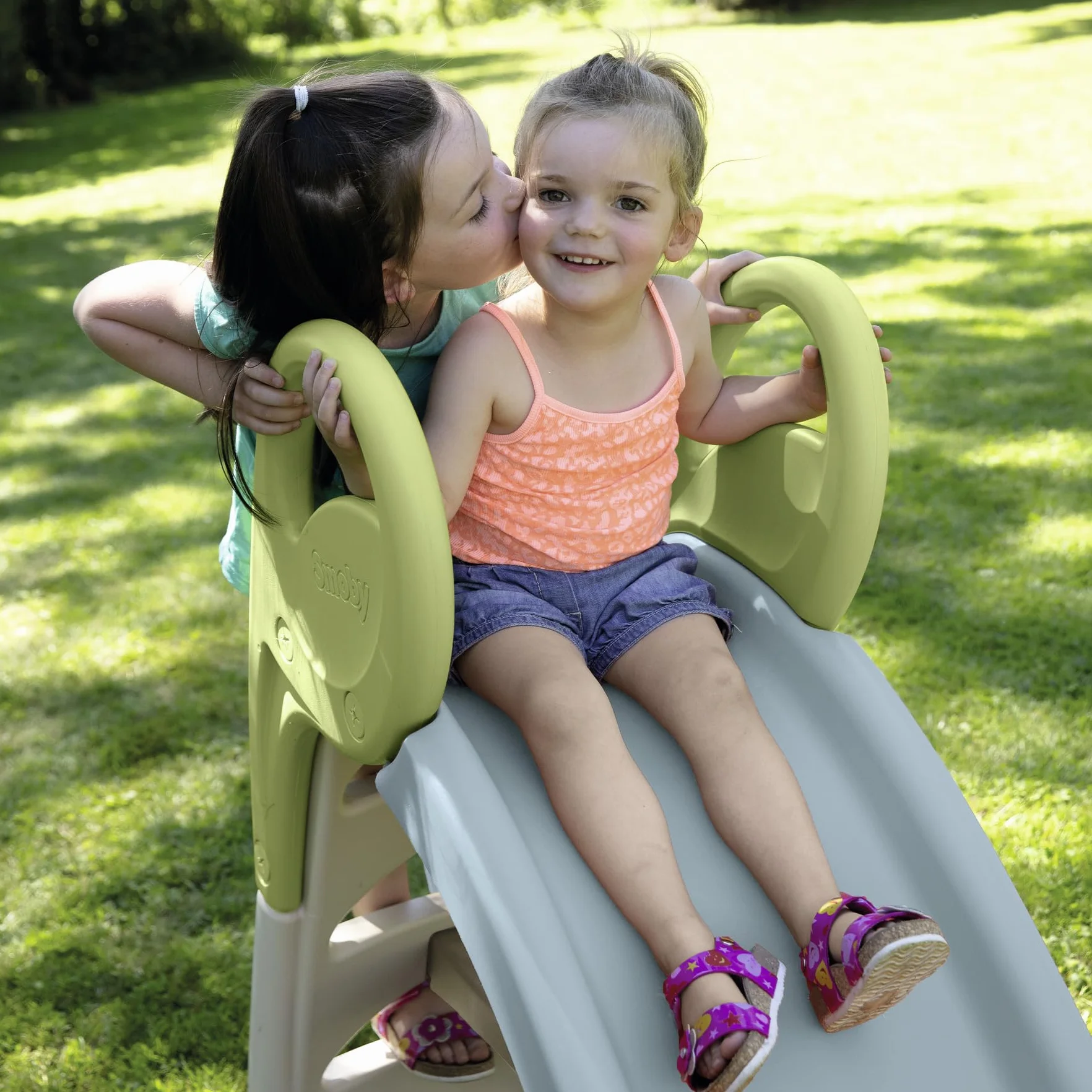 Smoby Life - Scivolo Grande - Scivolo 150 cm - Altezza 1 m - Maniglie ergonomiche, gradini antiscivolo - Trattamento anti UV - Materiale riciclato - Dai 2 anni in su - Prodotto in Francia