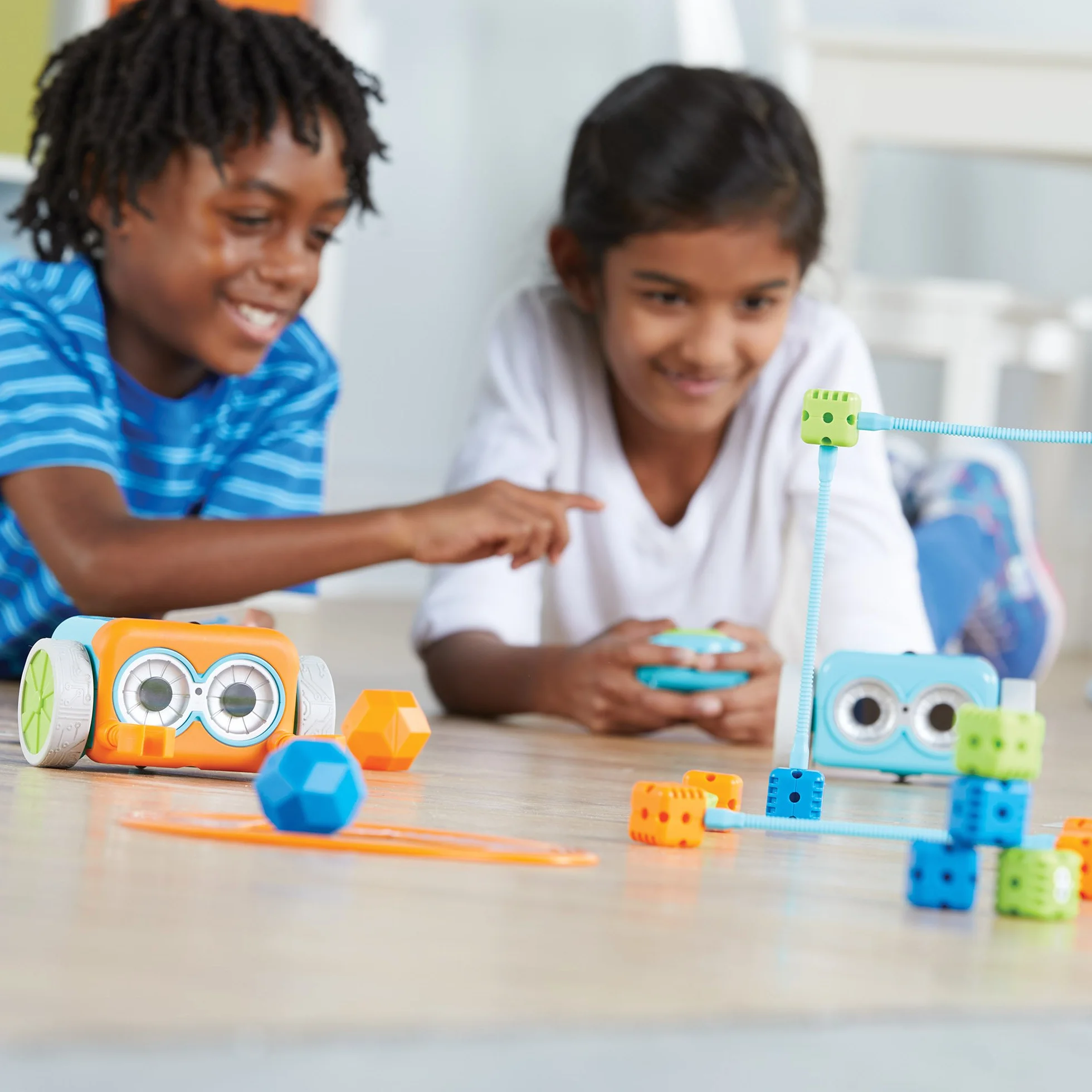Learning Resources Set di attività con Il Robot programmabile Botley