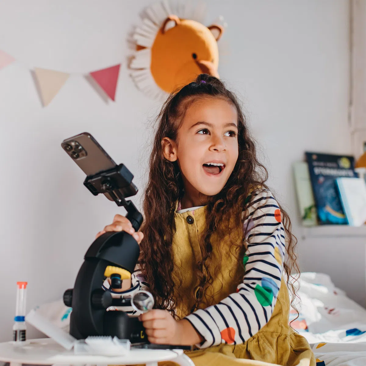 National Geographic Set telescopico e microscopio per bambini e principianti con numerosi accessori