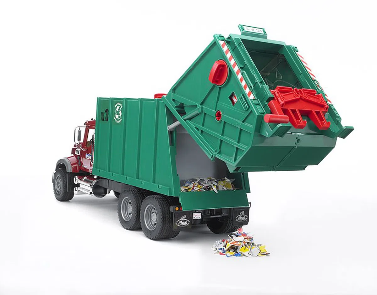 bruder 02812 - MACK Granite camion della spazzatura, raccolta rifiuti, camion della spazzatura, giocattolo