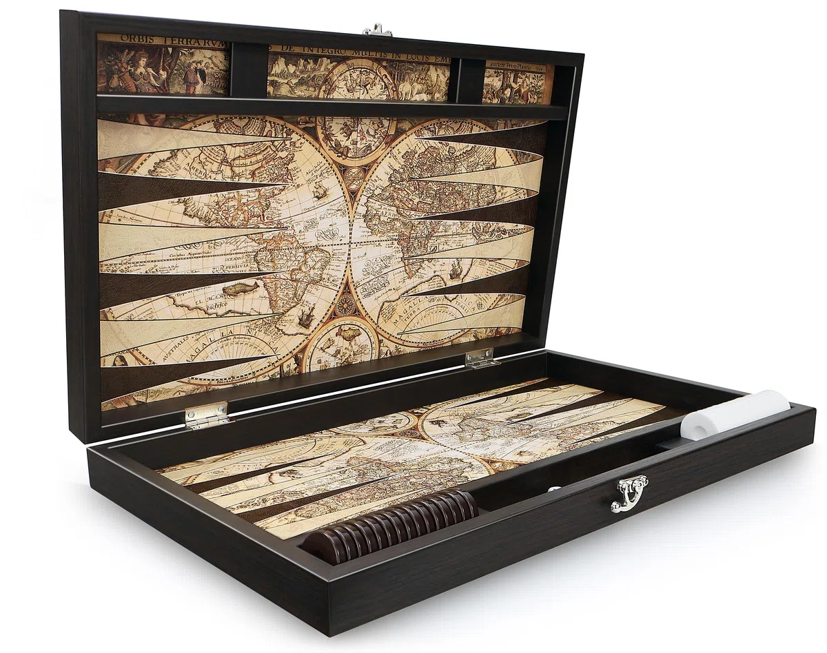 Trendy Backgammon Antique Map XXL – Gioco da tavolo pieghevole Backgammon in ecopelle antigraffio, 49 x 30 x 6 cm, con 30 pietre e 2 cubi – Marchio di qualità dalla Turchia