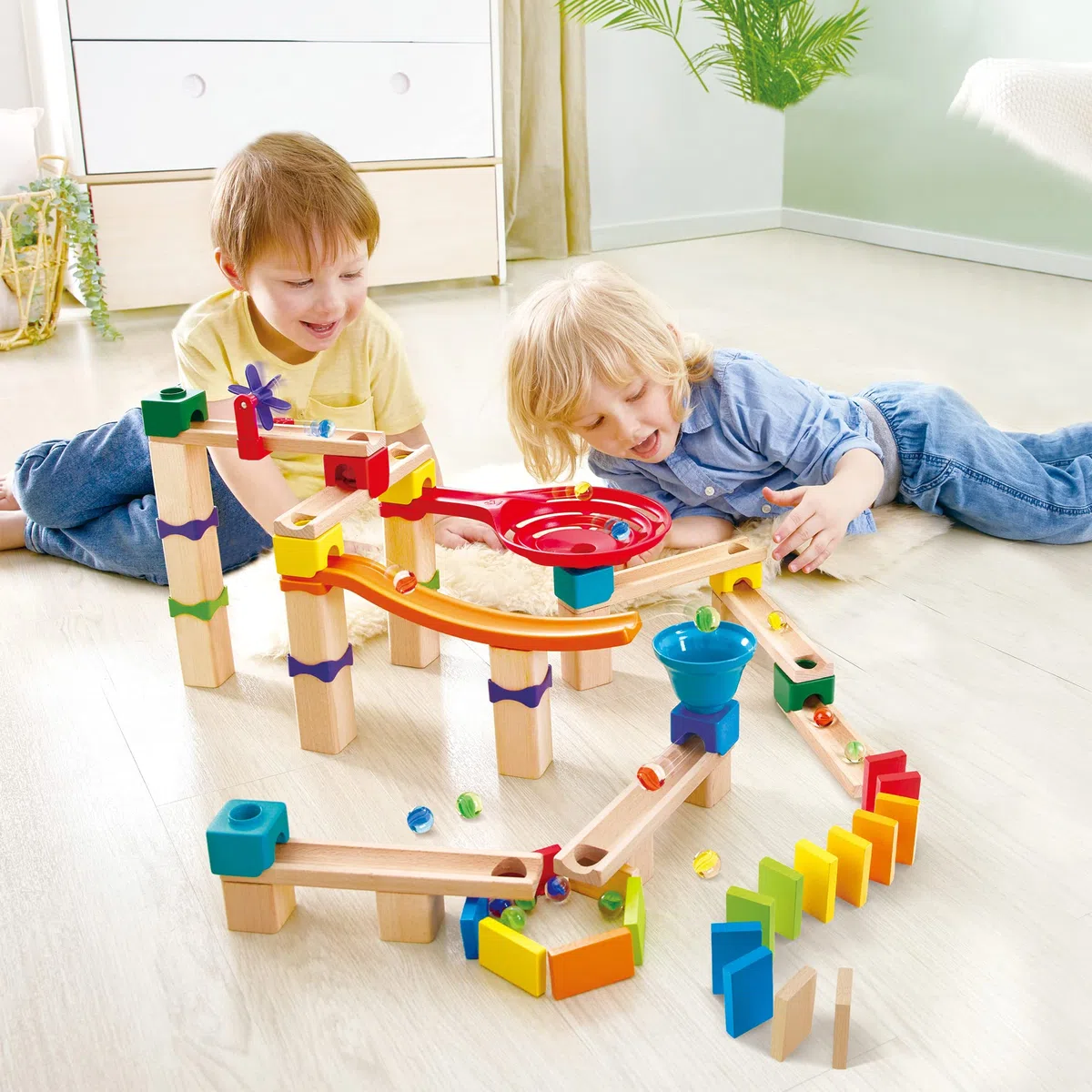Hape Pista per Biglie Base – Set da 50 Pezzi