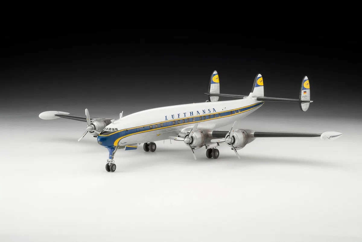 Revell 03745 Lockheed L.1049G Super Constellation Lufthansa scala 1:144 - Kit modello in plastica non costruita/non verniciata