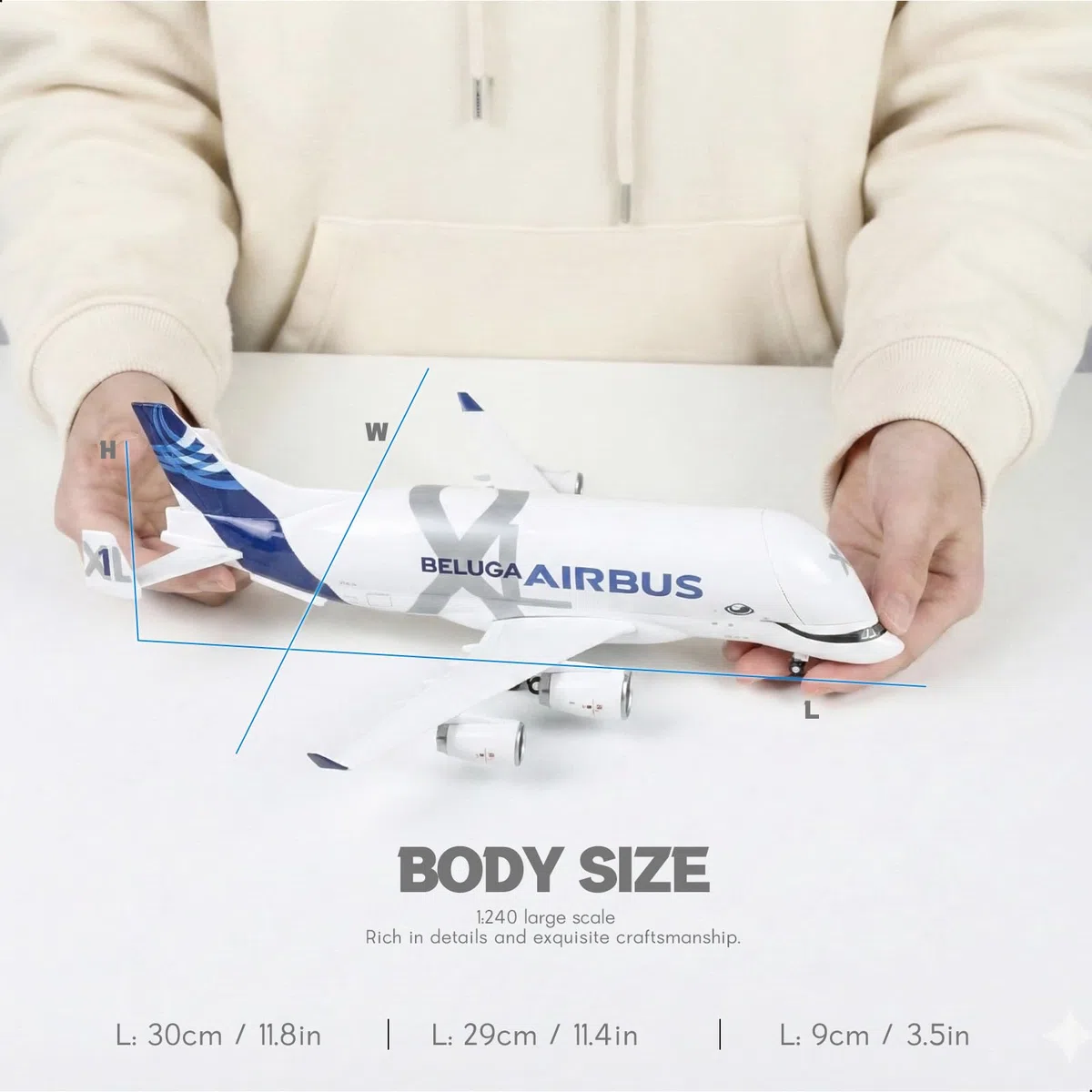 1/220 A330 Beluga XL1 - Modellino aereo in metallo pressofuso con supporto (30 cm) per Airbus a330-743L Super Transport Beluga, modelli aerei da collezione per appassionati di aviazione