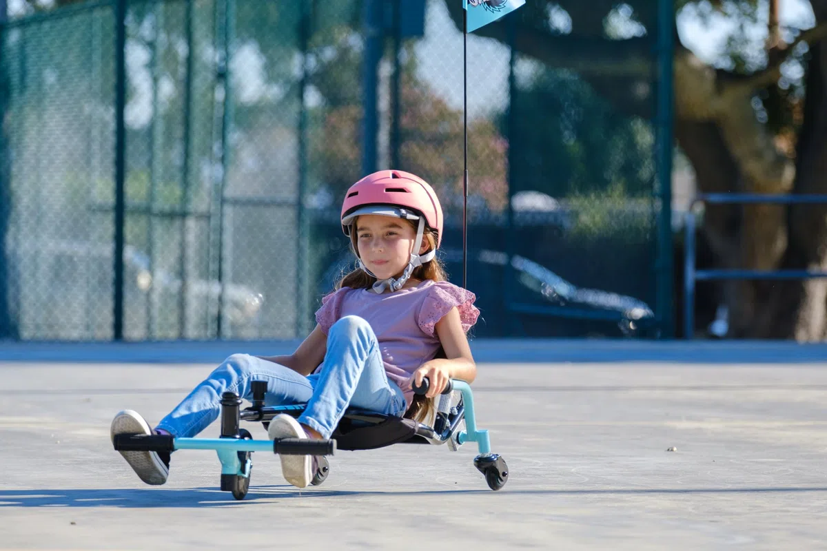 Razor Crazy Cart Shuffle Go-Kart da drifting per bambini dai 4 anni, telaio regolabile 5 impostazioni lunghezza