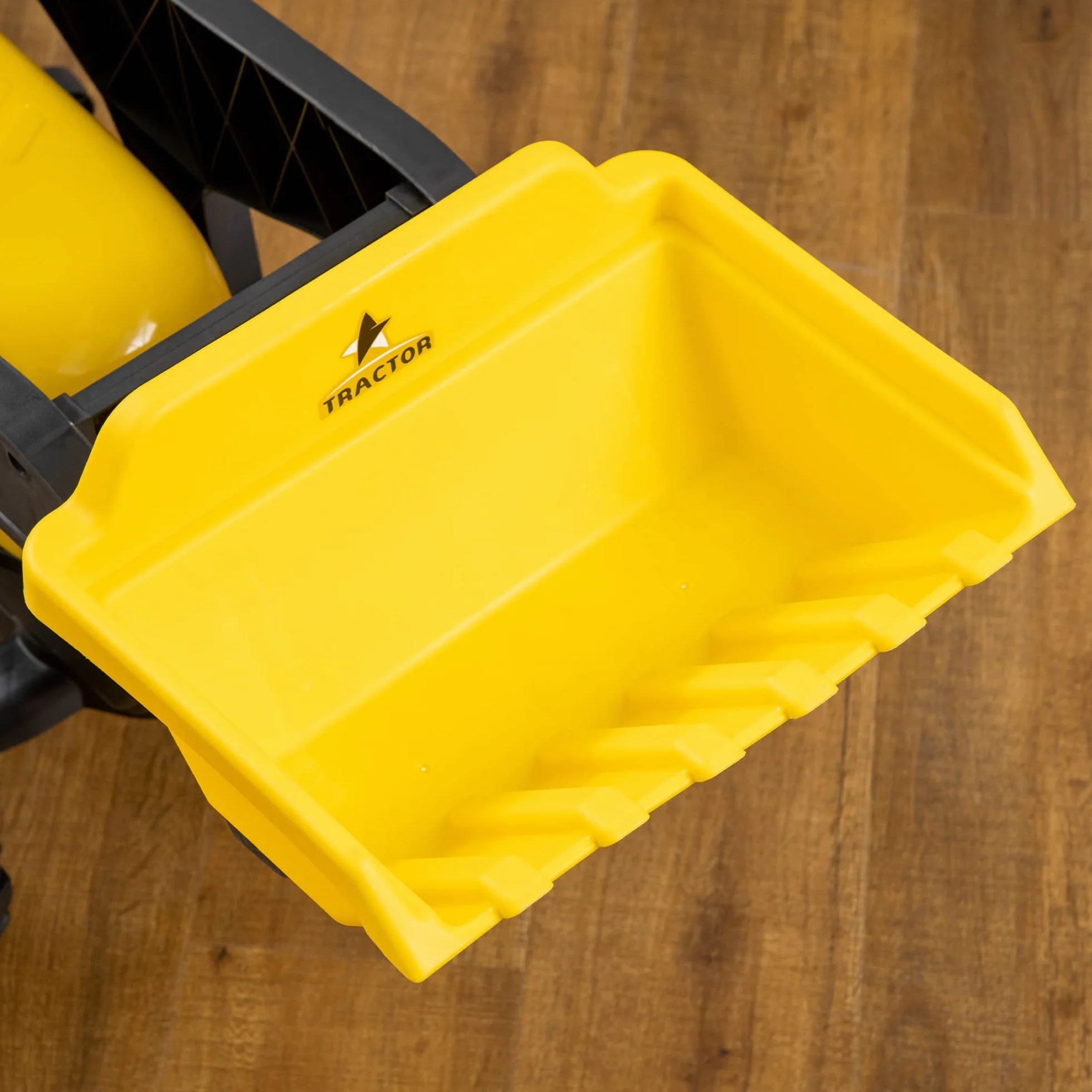 HOMCOM Escavatore Cavalcabile per Bambini da 3 Anni con Ruspa Frontale e Rimorchio Rimovibile, Trattore a Pedali per Bambini con 6 Ruote, Giallo