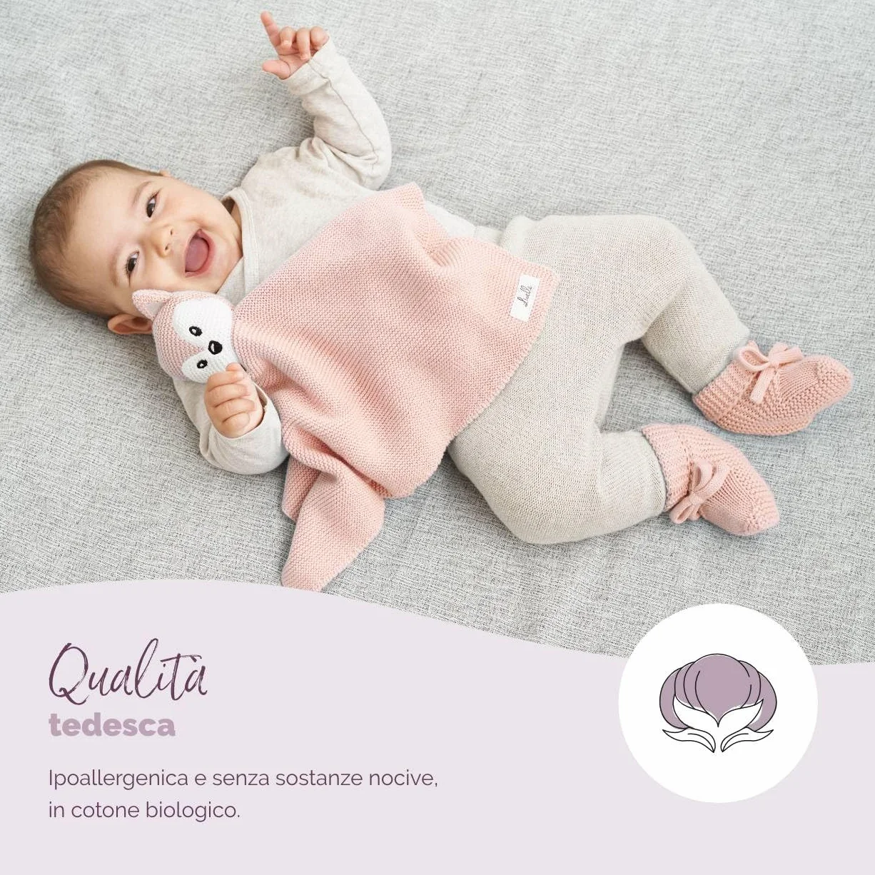 Livella Doudou Volpe con calzini - Puro cotone biologico - Copertina premium, copertina coccole, coperta a maglia - Morbidissima e traspirante - OEKOTEX® STANDARD 100 e certificata GOTS